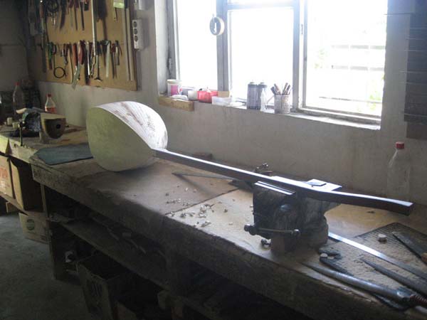 boran-muzik-saz-baglama.jpg
